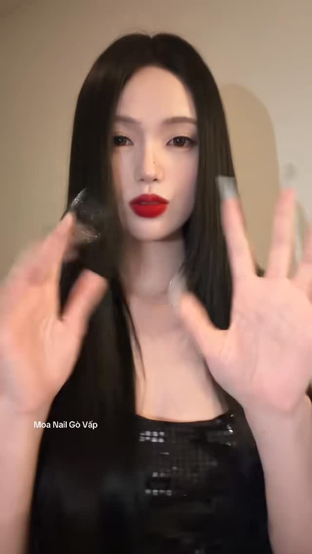 💅🏻 Nails ✅
💇‍♀️ Hair ✅
Face - beauty 🤭🌸💋
#nails #nailsart #nailsinstagram 